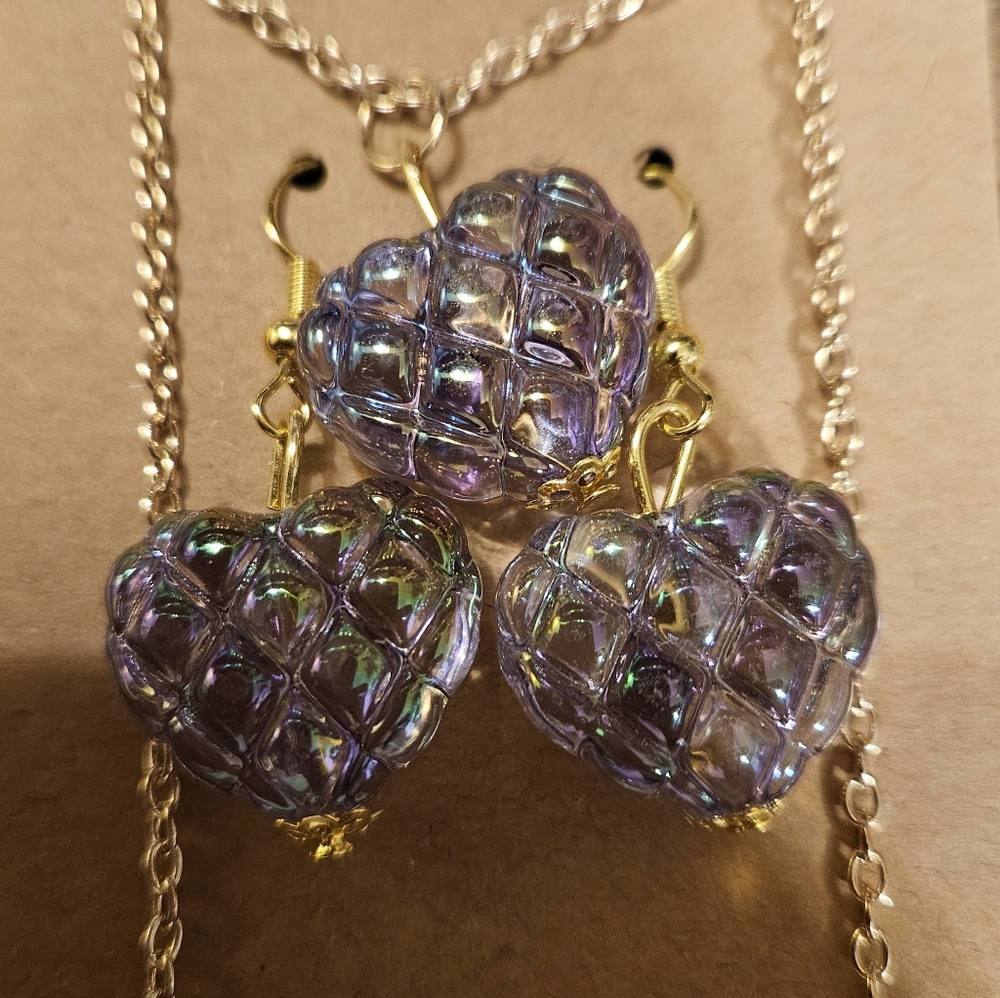 Clear/Purple'ish Heart Gold Tone Necklace And Earring Set - Picture 6 of 13
